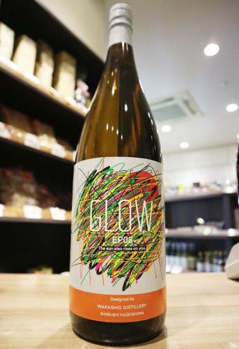 GLOW(グロウ) EP08 芋焼酎 さつま若潮 25度 1800ml | 日本酒・地酒