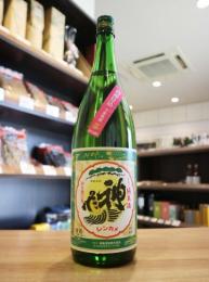 神亀　green　純米酒　蒸米四段仕込み　9年熟成　1800ml