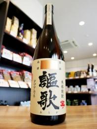 謳歌(おうか)　芋焼酎　25度　1800ml