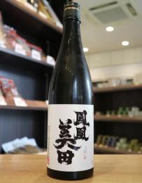 鳳凰美田　髭判　純米大吟醸　亀粋　火入れ　720ml