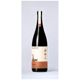 尾鈴山　山ねこ　銅釜蒸留　芋焼酎　25度　1800ml(茶)