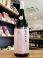 瀧自慢　純米大吟醸　火入れ　1800ml