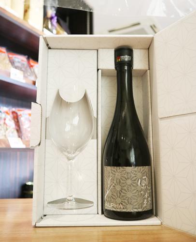 風の森 ALPHA2 真中採り リーデル社製グラスセット 720ml | 日本酒